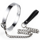 Collar para Sumisión BDSM de Metál con Cadena y Sujetador de Cuero